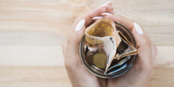 Elektros rinkos barometras: per savaitę elektros kaina Lietuvoje augo 64 proc. 