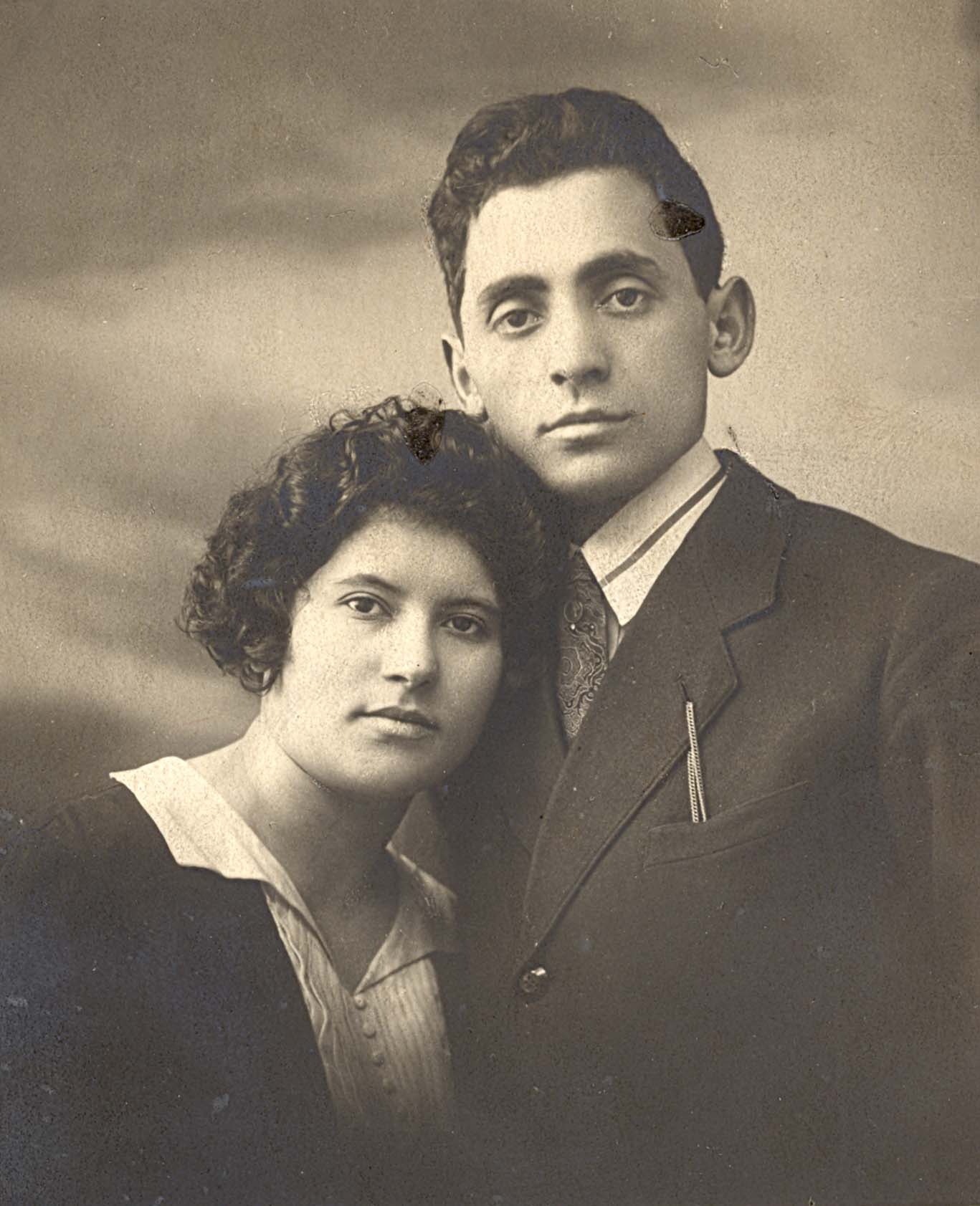 Efraimas Rogovskis su žmona, Kalvarija