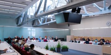 Marijampolės savivaldybės vadovai susitiko su Trečiojo amžiaus universiteto bendruomene