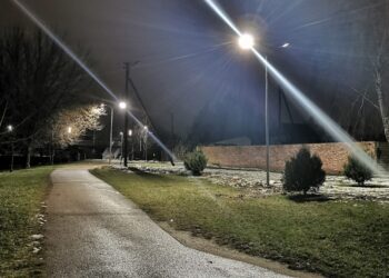 Nuo šiol dar šviesesni pasivaikščiojimai paupiu