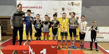 Savaitgalį Marijampolėje vyko sunkiosios atletikos turnyras skirtas Valstybės atkūrimo dienai paminėti