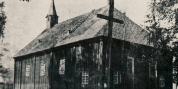 Senoji Šakių bažnyčia