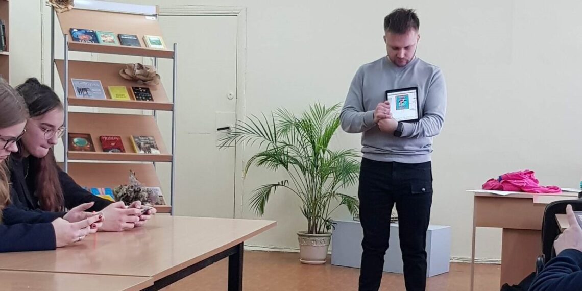 Vilkaviškio Salomėjos Nėries pagrindinės mokyklos bibliotekoje pristatytas žaidimas