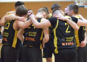 Kazlų Rūdos SC „Ataka“ įveikė savo tvirtovėje galingai rungtyniaujančius Kuršėnų „Grafų Furniture“