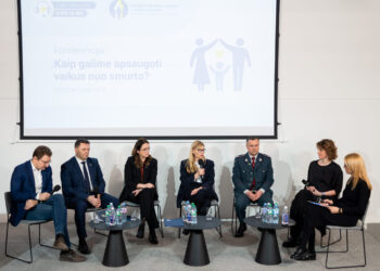 Vaiko teisių gynėjai telkia institucijas ir kreipiasi į visuomenę: kartu ieškokime būdų stabdyti vaikų patiriamą smurtą