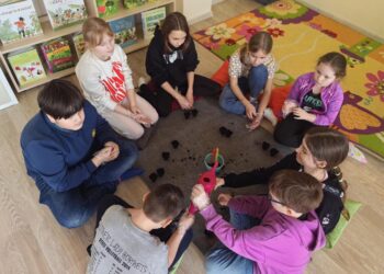 Šakiuose vyko edukacija „Tapk augalo herojumi!“
