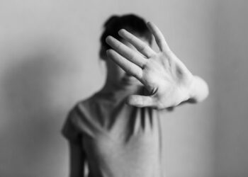 Smurto banga Sūduvoje – kivirčai namuose, konfliktai prie daugiabučių ar naktiniame klube