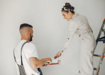 Kaip pagyvinti namų sienas?