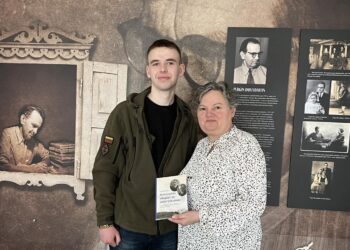 Jurgio Dovydaičio bibliotekoje viešėjo jaunasis rašytojas Aleksas Bartkus