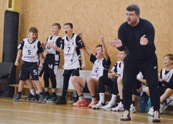 Kalvarijos sporto centre vyko atkaklios krepšinio dvikovos