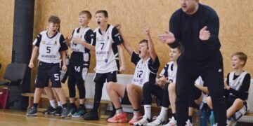 Kalvarijos sporto centre vyko atkaklios krepšinio dvikovos