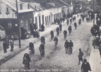 Katalikiškos organizacijos nariai kongrese Marijampolėje