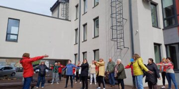 Klubo „Margainis“ bei senjorų ir neįgaliųjų klubo „Bičiuliai“ nariai žygiavo Marijampolėje