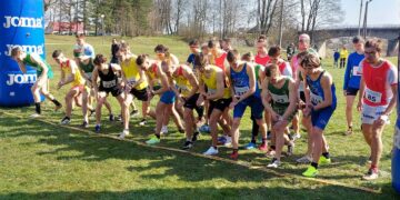 Marijampolės sporto centro lengvaatlečiai sėkmingai pasirodė kroso taurės etape