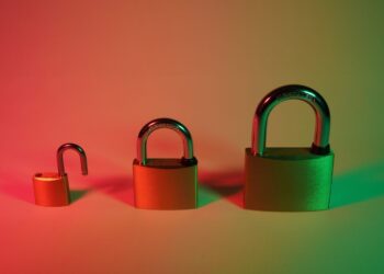 Kokiose situacijose saugos tarnyba yra rekomenduojama?