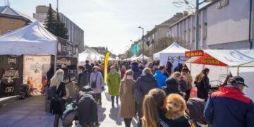Balandžio 29 dieną į Marijampolę atvyksta amatininkus ir tautodailininkai suburianti mugė DŪZGIA AVILYS