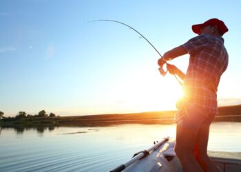 Ką verta įsigyti plaukiant į žvejybą?