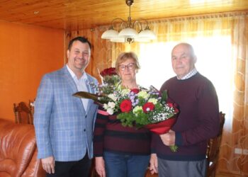 80-ojo gimtadienio proga pasveikintas Kalvarijos garbės pilietis Jonas Daunoravičius