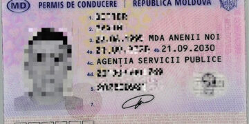Moldavą įklampino netikras vairuotojo pažymėjimas
