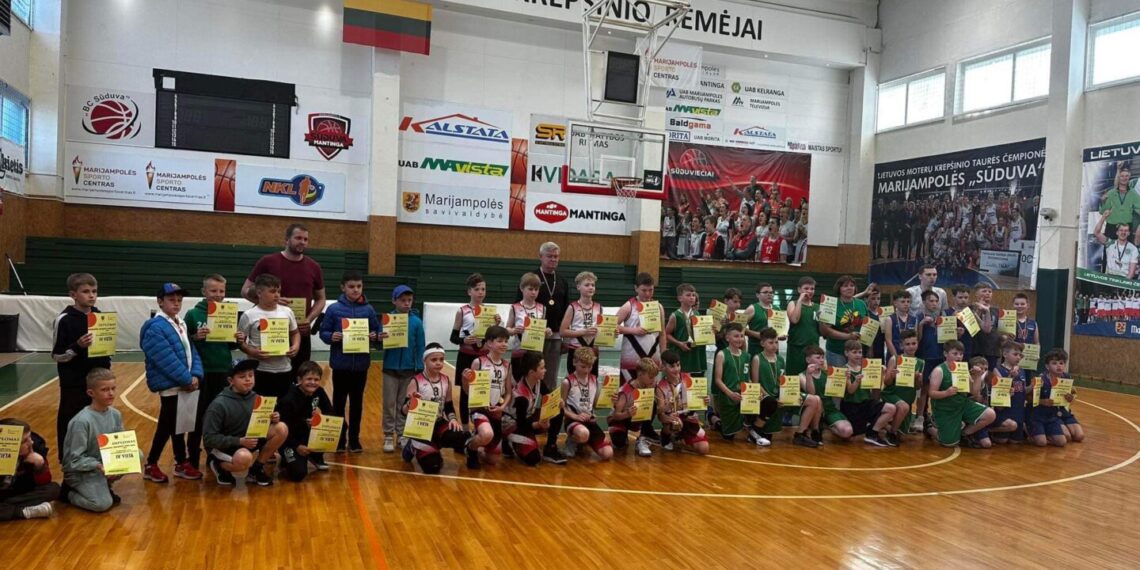 Šeštadienį vyko krepšinio turnyras Marijampolės sporto centro taurei laimėti