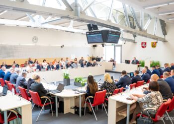Tarybos posėdyje prisiekė keturi nauji Savivaldybės tarybos nariai