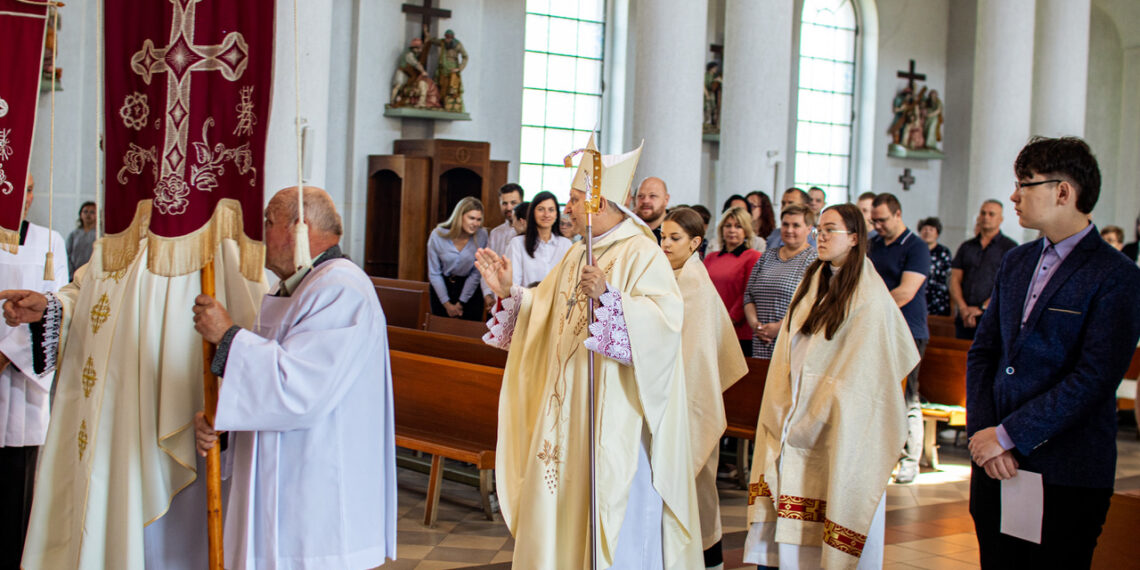 Vilkaviškio vyskupijos parapijų vizitacijos ir sutvirtinimo sakramento teikimo šventės