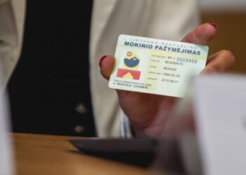 Mokyklų valgyklose populiarėja atsiskaitymas skaitmeninėmis priemonėmis