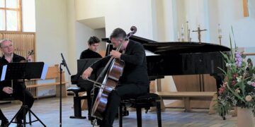 Miesto šventėje skambėjo susigiminiavusio Bergiš Gladbacho miesto simfoninio orkestro solistų koncertas