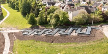 „Šaltinio“ progimnazijos stadione – patogus takas ratuotiesiems