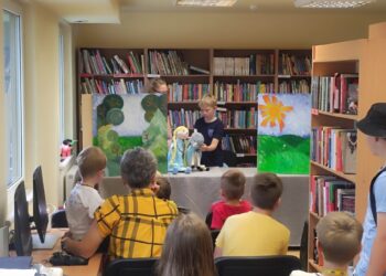 Ąžuolų Būdos ir Višakio Rūdos bibliotekose - spektakliai vaikams