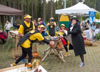 Kazlų Rūdoje praūžė vienos dienos šeimos festivalis „Miškas žmogui – žmogus miškui“