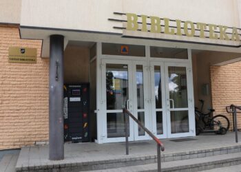 Kazlų Rūdos Jurgio Dovydaičio viešoji biblioteka savo skaitytojams siūlo naują paslaugą – knygomatą