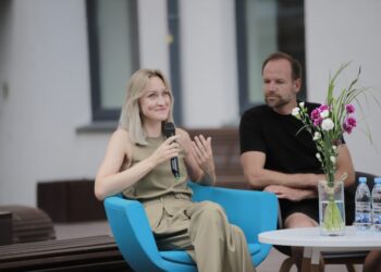 Marijampolėje vyko susitikimas su kraštiete Solveiga Pranckūne