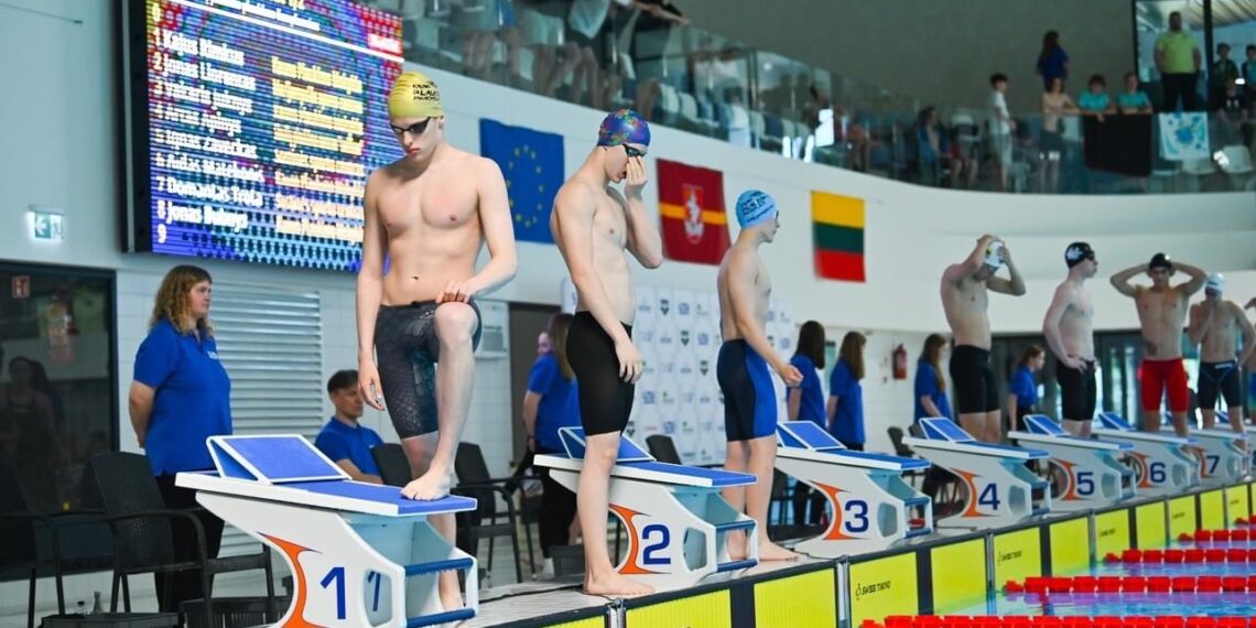 Marijampolės sporto centre auklėtiniai sėkmingai dalyvavo Lietuvos jaunių-jaunimo plaukimo čempionate
