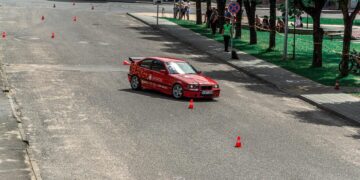 Šakiuose vyko automobilių slalomo varžybos „Šakių rajono Mero taurei laimėti“