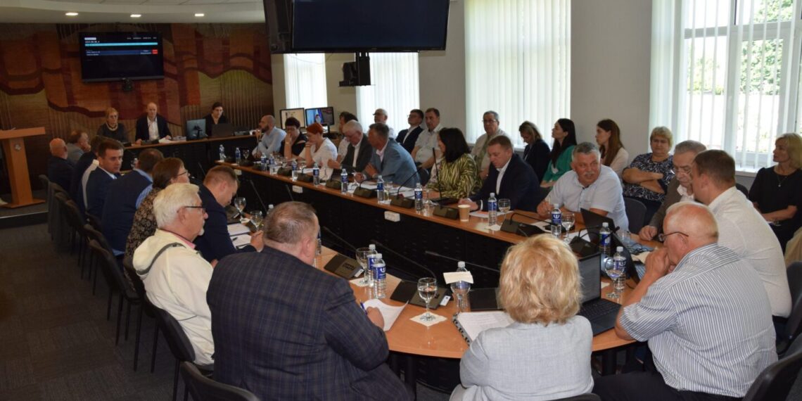 Šiandien vyko birželio mėnesio Vilkaviškio rajono savivaldybės tarybos posėdis