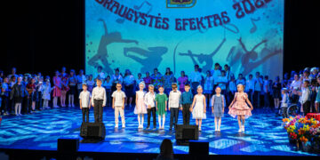 Šventės „Draugystės efektas 2023“ dalyviai džiugino meniniais gebėjimais ir puikia nuotaika