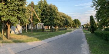 Alyvų gatvė - viena judriausių gyvenvietėje