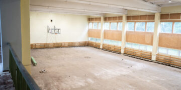 Naujam gyvenimui prikeliama buvusi Marijampolės kolegijos sporto salė