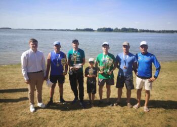 Paežerių ežere įvyko Feeder (žvejybos) varžybos Vilkaviškio rajono savivaldybės mero taurei laimėti