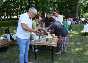 Pristatyta Viduramžių gotikinė virtuvė
