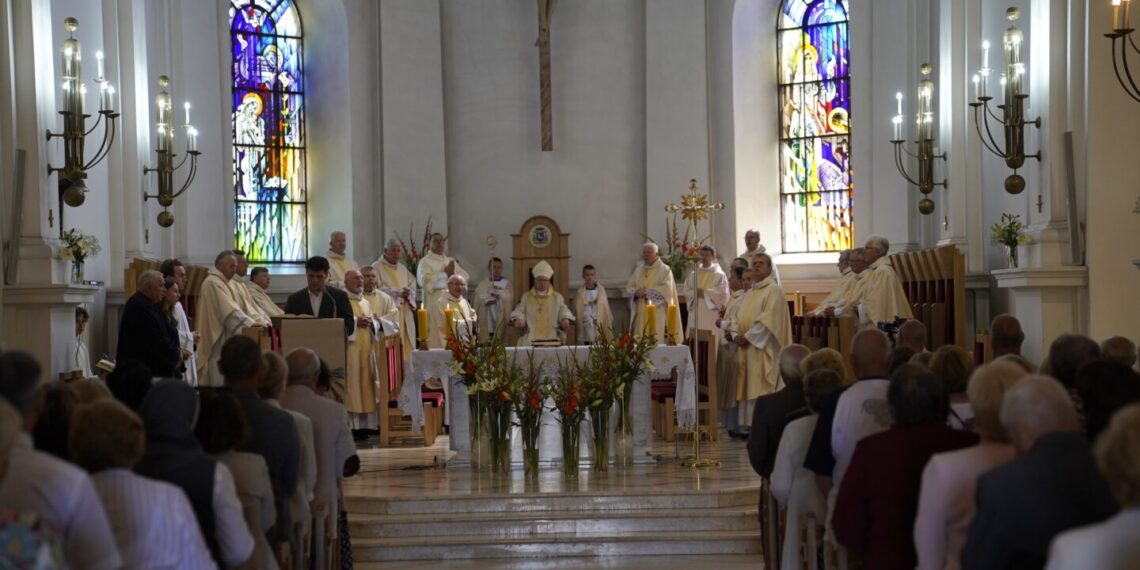 Vilkaviškyje paminėtas Švč. Mergelės Marijos Apsilankymo Katedros konsekracijos 25-metis