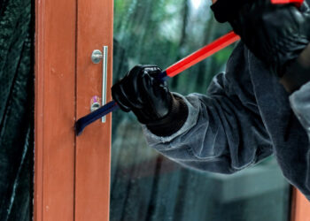 Ar Sūduvoje gali palikti nerakintas duris? (Apklausa)