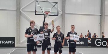 Kalvarijos SC komanda - Lietuvos 3x3 krepšinio čempionato prizininkai