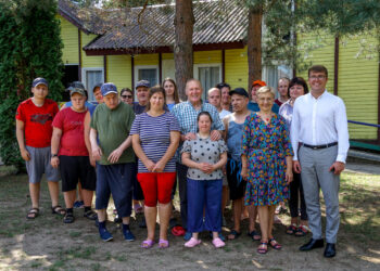 Marijampolės savivaldybės atstovai aplankė Marijampolės neįgaliųjų draugijos bei Marijampolės...
