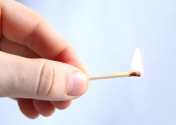 Šakiuose įtariamas padegimas