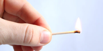 Šakiuose įtariamas padegimas