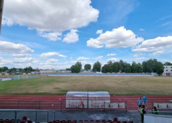 Marijampolės sporto centre atnaujinimai, tačiau stadiono žolės būklė apverktina
