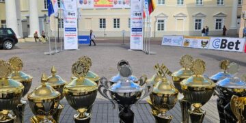 Šakiuose lankėsi „Ralio aplink Lietuvą“ dalyviai