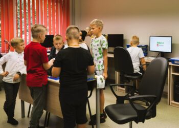 Moksleivių kūrybos centre – veiklos nuo meno ir sporto iki informacinių technologijų,   krašto...